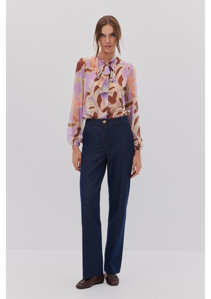 Çiçek Desenli Bağlama Detaylı Gömlek