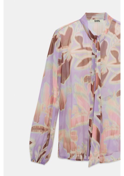 Çiçek Desenli Bağlama Detaylı Gömlek fırsatları