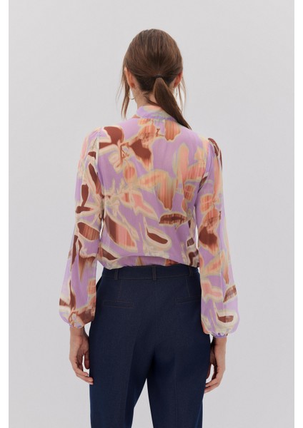 Çiçek Desenli Bağlama Detaylı Gömlek indirimleri