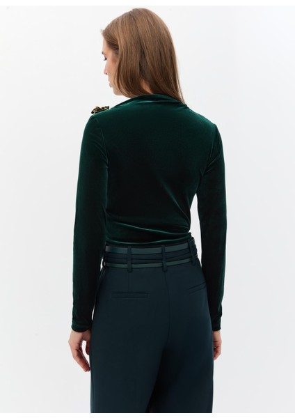 Kadife Omzu Broşlu Bodysuıt modelleri