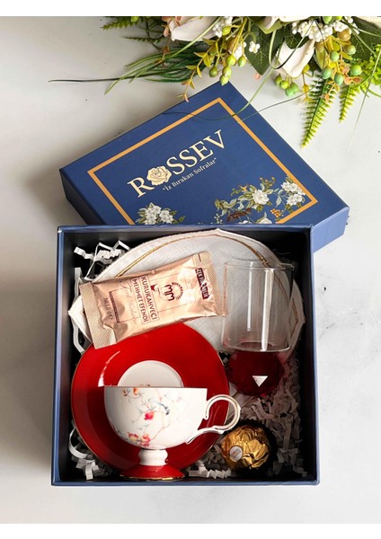 Hediyelik Rosso Kişiye Özel Hediye Kutulu Fincan Takımı