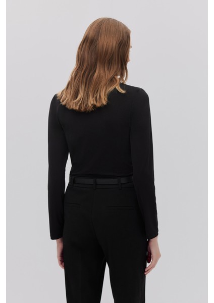 Büzgülü Metal Broşlu Bodysuıt fırsatları