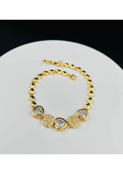 Kalp Zirkon Taşlı Çelik Bileklik