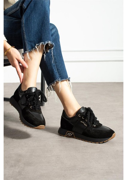 Kadın Sneaker Süet Siyah Kısa Topuklu Casual/günlük modelleri