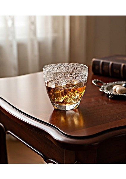 Japon Yıldızı Model Köşeli Viski Bardağı - Özel Tasarım Cam Kadeh modelleri