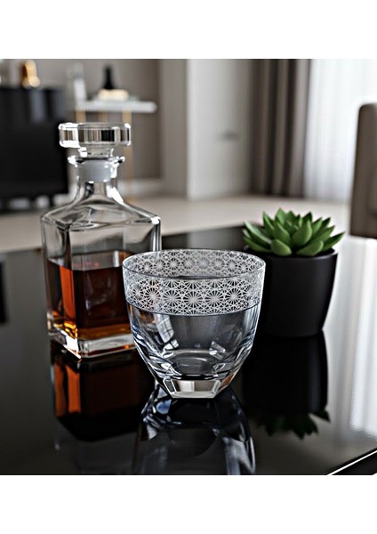 Japon Yıldızı Model Köşeli Viski Bardağı - Özel Tasarım Cam Kadeh