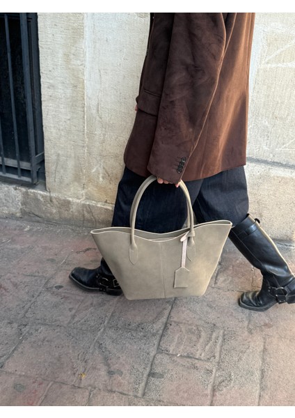 Ilot.ıstanbul | Mat Süet Görünümlü Casual Tote Omuz Çantası Büyük Boy Bej-Taupe Günlük