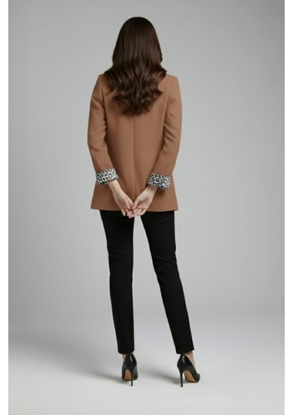 Kadın Leopar Detaylı Blazer Ceket fırsatları