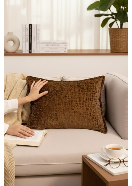 Kırlent İthal Kadife Kumaş - 35x50cm Yumuşak Dokulu Dekoratif Özel Tasarım Kırlent Kılıfı - S06 fiyatları