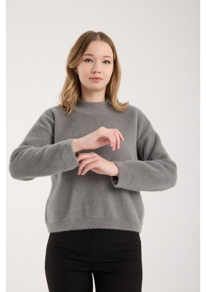 Kadın Gri Sakal Iplik Yarım Balıkçı Yaka Triko Kazak fiyatları