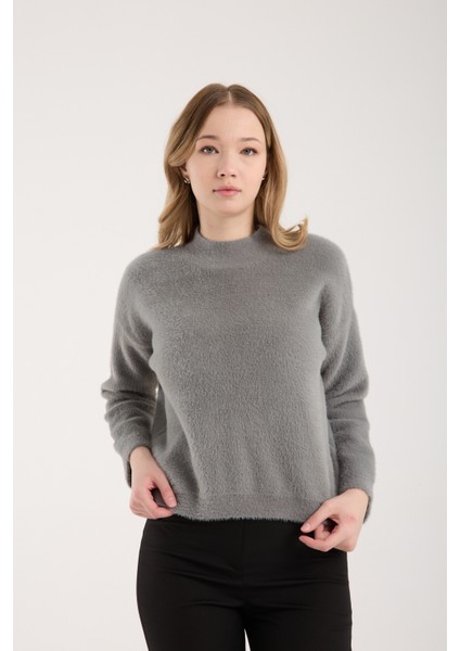 Kadın Gri Sakal Iplik Yarım Balıkçı Yaka Triko Kazak modelleri