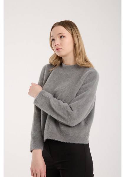 Kadın Gri Sakal Iplik Yarım Balıkçı Yaka Triko Kazak fırsatları