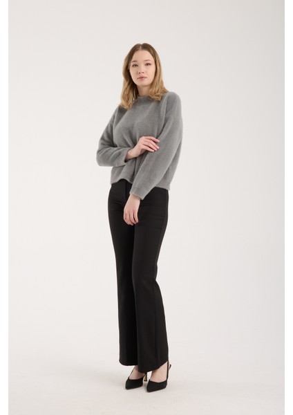 Kadın Gri Sakal Iplik Yarım Balıkçı Yaka Triko Kazak