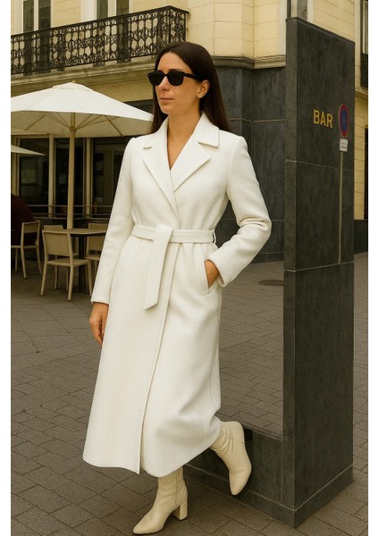 Kadın Comfort Kruvaze Trend Beyaz Uzun Kaşe Kaban fırsatları