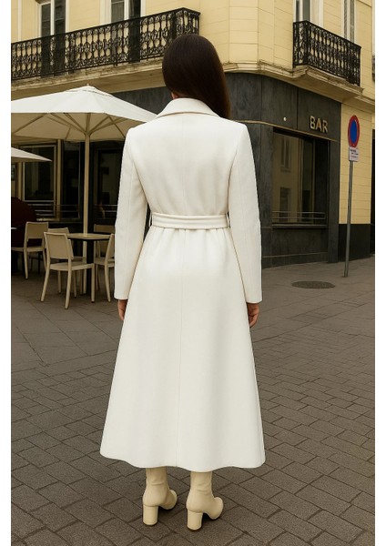 Kadın Comfort Kruvaze Trend Beyaz Uzun Kaşe Kaban