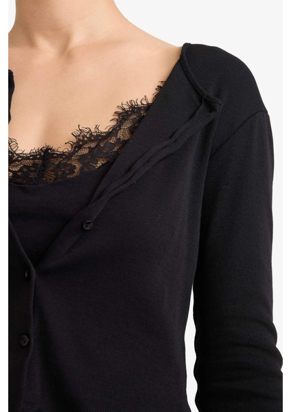 Slim Fit Dar Kesim Bisiklet Yaka Ribana Uzun Kollu Tişört G6337AX25WN fırsatları