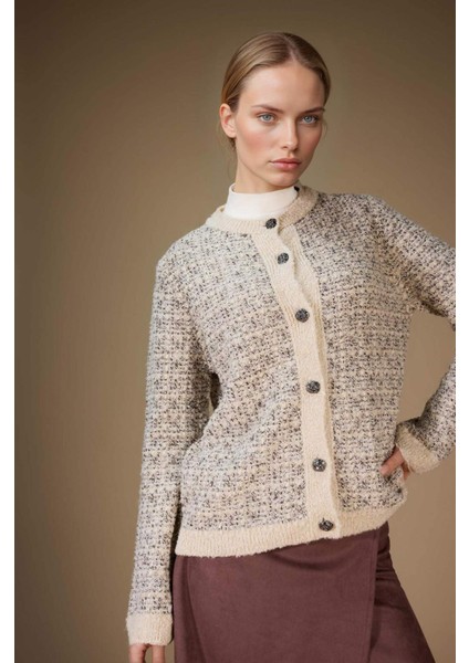 Regular Fit Bisiklet Yaka Düğmeli Triko Hırka D7671AX25WN