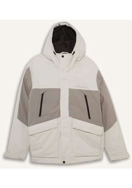 Su İtici Regular Fit Kapüşonlu Rüzgar Geçirmez Mont E9489AX25WN modelleri