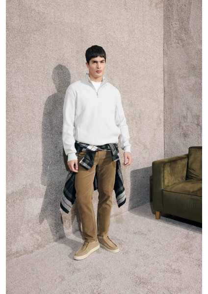 Regular Fit Yarım Fermuarlı Sweatshirt E9629AX25AU fiyatları