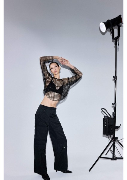 Overshirt Fit Bisiklet Yaka Payetli Kumaş Uzun Kollu Bluz G4444AX25AU fiyatları