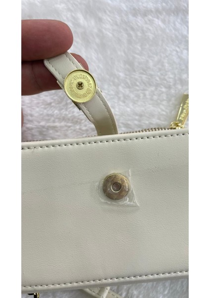 El Bilek Askılı Kart ve Bozuk Para Bölmeli Kadın Cüzdan fırsatları