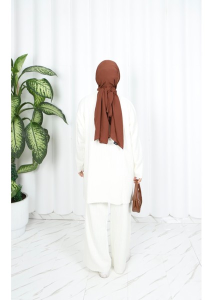 Nisum Yakası Fermuarlı Pantalonlu Triko Takım indirimleri