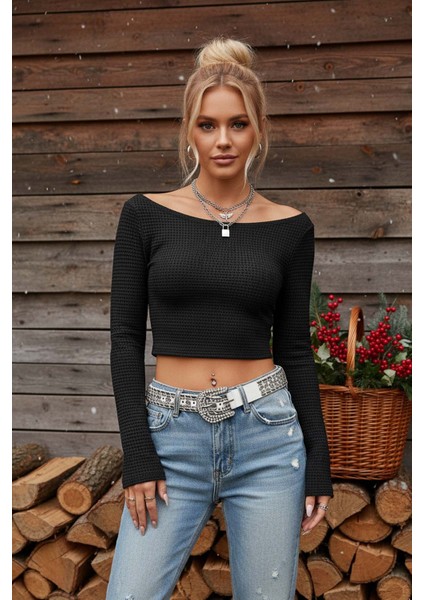 Merry See Kayık Yaka Örme Uzun Kollu Crop Top Bluz Siyah