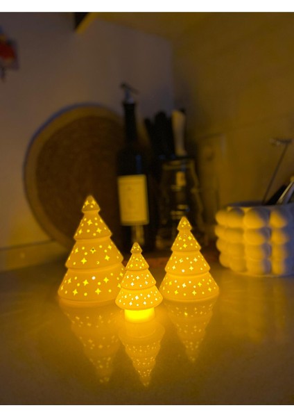 Yılbaşı Temalı Işıklı Çam Ağacı Biblo Seti, Beyaz, 3'lü, Dekoratif Parçalar