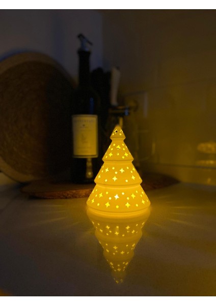 Yılbaşı Temalı Işıklı Çam Ağacı Biblo Seti, Beyaz, 3'lü, Dekoratif Parçalar fiyatları