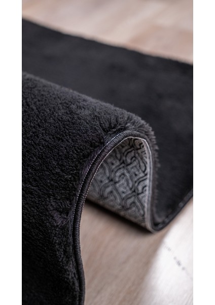 Santiva Home Siyah Oval Post Peluş Halı – Ultra Yumuşak, Antibakteriyel, Kaymaz Dot Tabanlı, Makinada Yıkanabilir Peluş Yolluk Halısı fiyatları