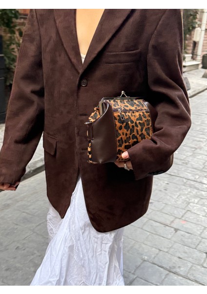 Ilot.ıstanbul | Leopar Desenli Tokalı Klipsli Peluş Clutch Abiye Portföy Çanta Statement Model fiyatları