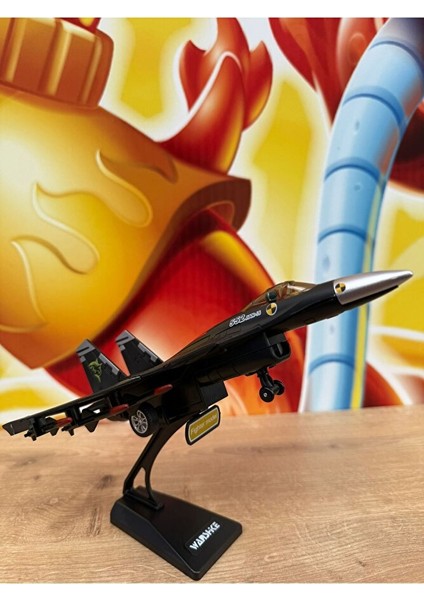 F16 Savaş Uçağı Jarjlı Sesli Işıklı Çekbırak (Buhar Atar) Diecast F16 Uçak Siyah Standlı fiyatları
