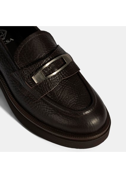 Kadın Kahve Toka Aksesuarlı Kalın Tabanlı Deri Loafer