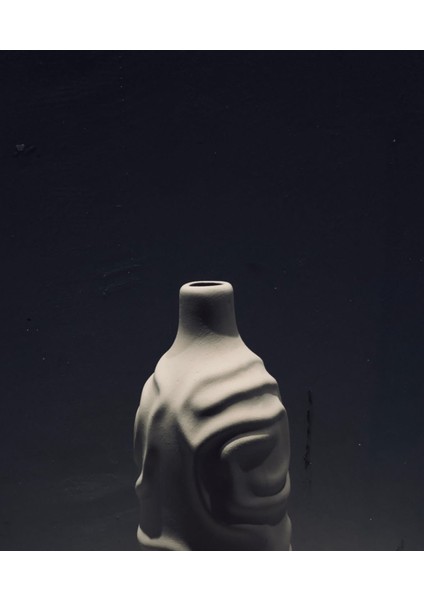 Akışkan Sanat Seramik Vazo – 38X12 cm Uzun Boyutlu Modern Heykelsi Obje modelleri