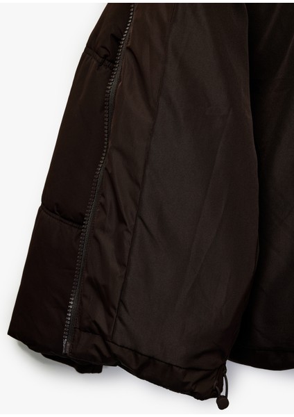 Uzun Kollu Cepli Fermuarlı Su Itici Kapüşonlu Anorak Şişme Mont