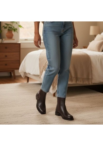 Kahve Deri Iki Yandan Lastikli Kadın Chelsea Bot indirimleri