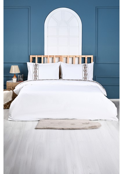 Almira Nakışlı %100 Pamuk Nevresim Takımı