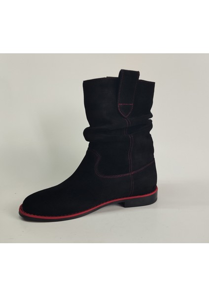 Kadın Hakiki Deri Siyah Süet Dikiş ve Taban Detaylı Körüklü Bot