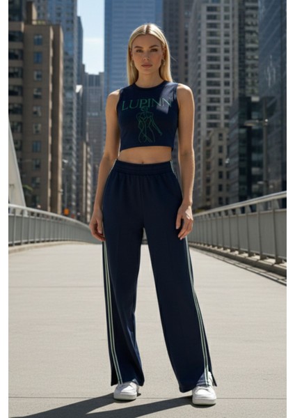 Kadın Lacivert Bol Paça Yanı Şeritli Spor Eşofman Alt- Pantolon - Kadın Eşofman Altı