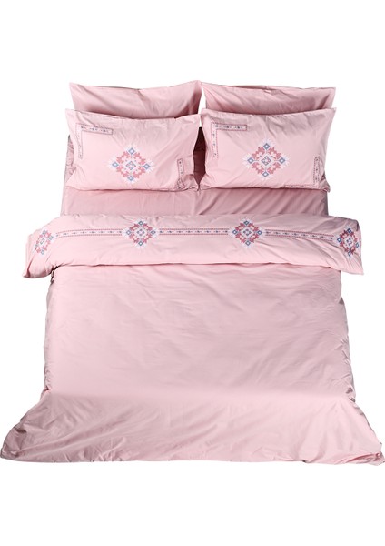 Kanaviçe Nakışlı %100 Pamuk Nevresim Takımı