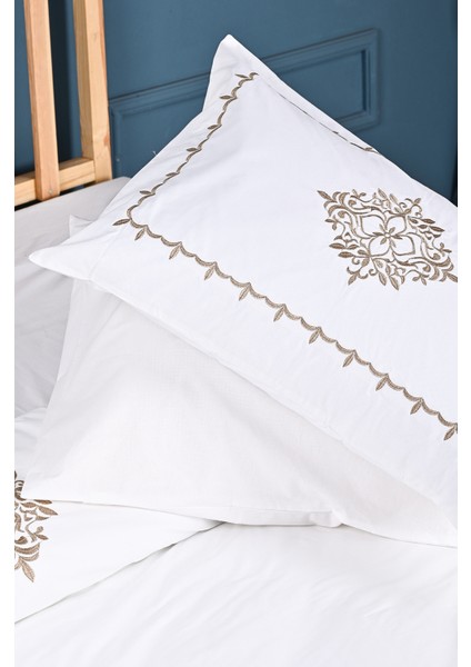 Flora Nakışlı %100 Pamuk Nevresim Takımı fiyatları