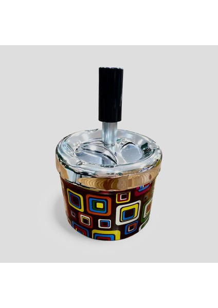 Baskılı Metal Döner Kapaklı Kül Tablası – Çap 7,5cm / Kokusuz fiyatları