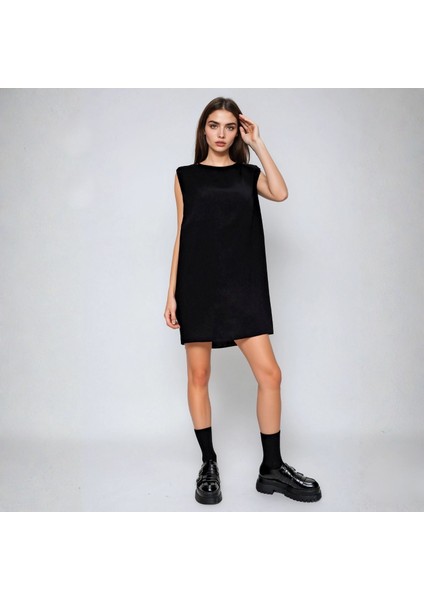 Kadın Elbise, Beyaz Kadın Elbise, Siyah Elbise, Vatkalı Elbise, Kolsuz Elbise