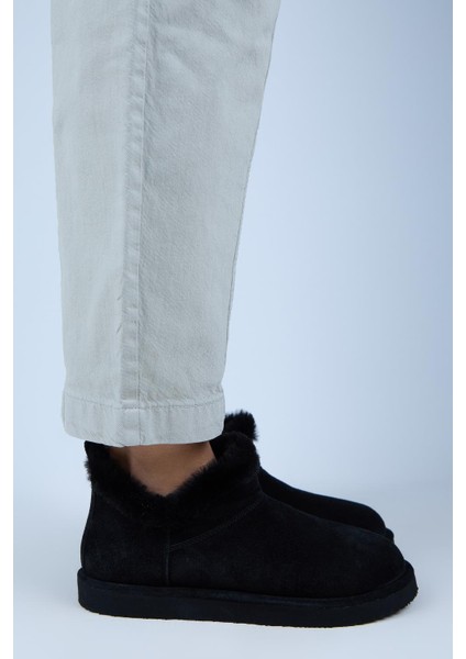 Cora Kadın Hakiki Deri Kürk Detaylı Mini Siyah Bot fiyatları