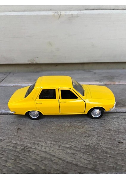 Welly Renault 12 Diecast Metal Araba Model Araba Oyuncak Araba Çek Bırak Araba 12 cm Toros Araba modelleri