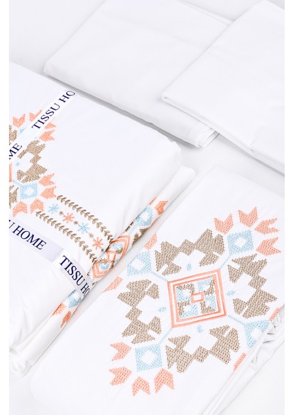 Kanaviçe Nakışlı %100 Pamuk Nevresim Takımı