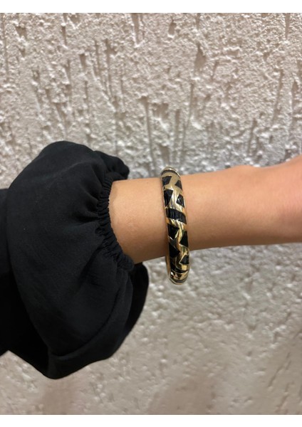 Özel Seri Üçgen Desen Kalın Siyah Renkli Kelepçe