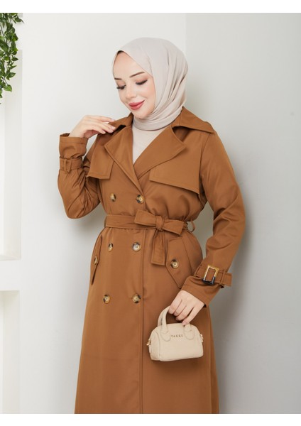 Kadın Kahverengi Arkası Düğmeli Trençkot