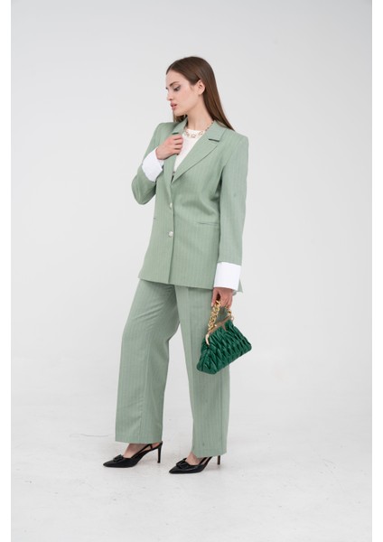 Asmetrik Kesim Gömlek Deteylı Blazer Ceket Pantolon Takım TKM08013