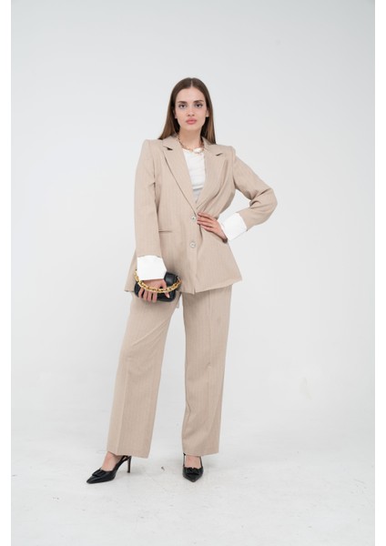 Asmetrik Kesim Gömlek Deteylı Blazer Ceket Pantolon Takım TKM08013